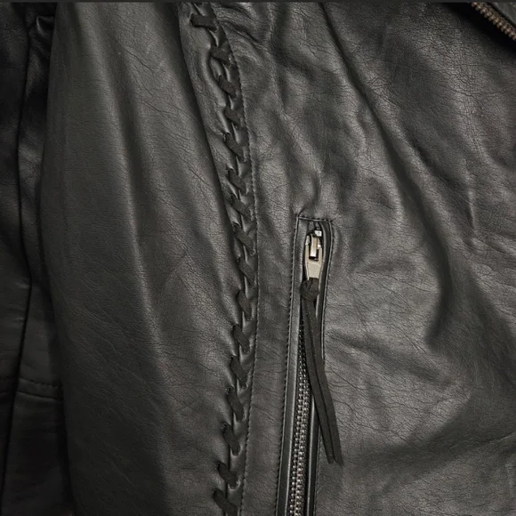 Black faux leather biker Jacket with braided details & zipper pockets womens XS - Picture 4 of 8